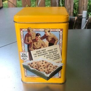 Toll house cookie tin can